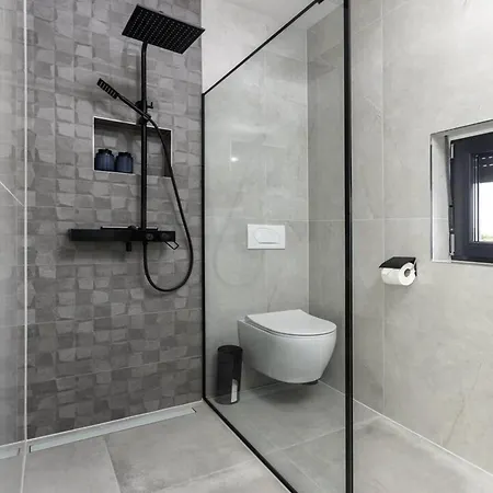 M With Private Pool Villa *